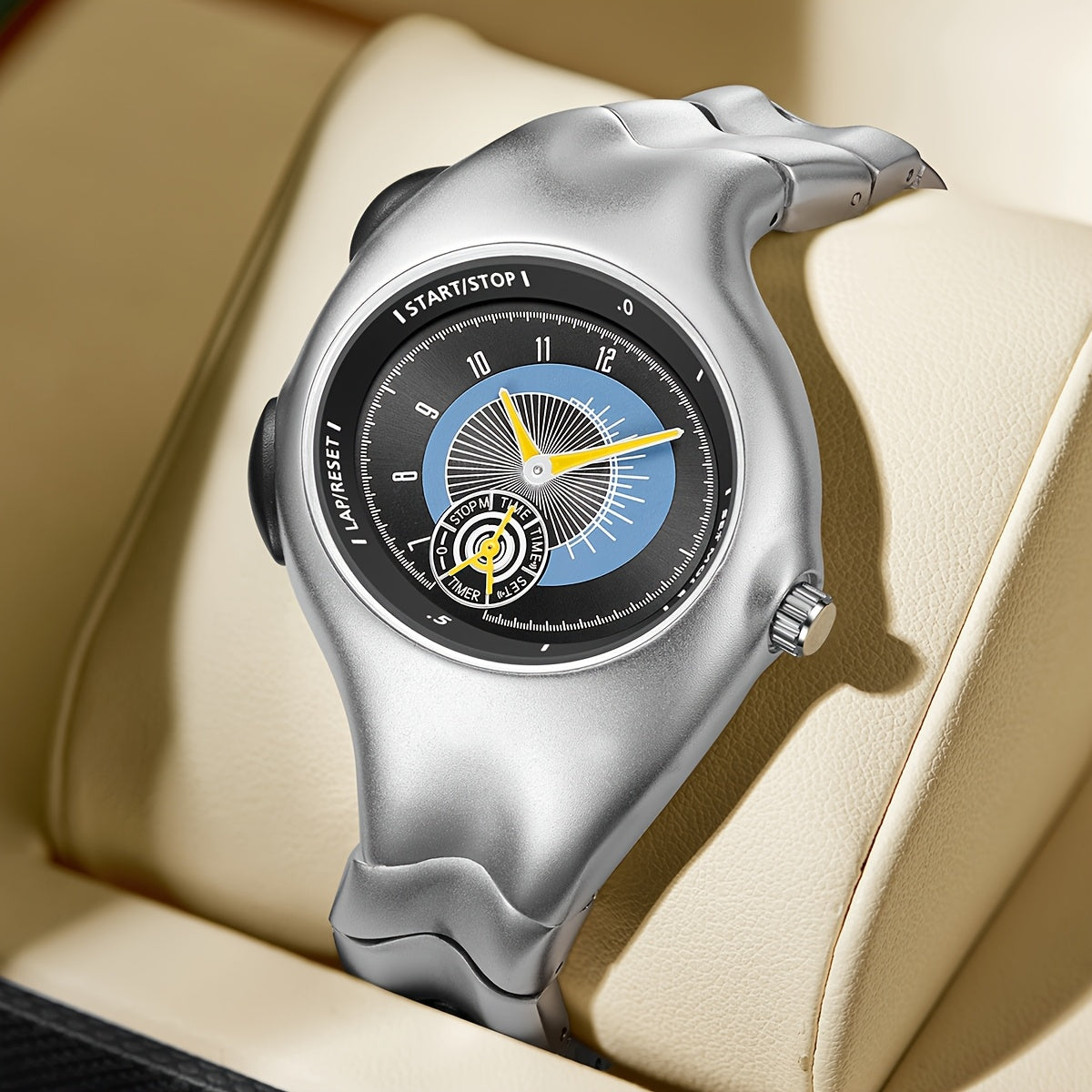 A Uniquely Shaped Y2K Original Men'S Watch, a Non-Mechanical Timepiece with a Twisted Retro Fashion, Vintage High-End, Niche Quartz Wristwatch.