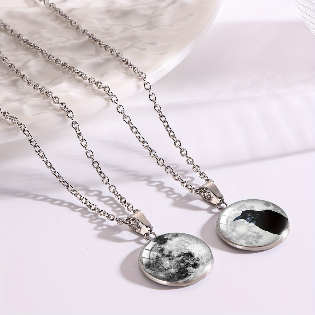 Elegant Gothic Style Stainless Steel Pendants, 2PC Set Full Moon Raven Necklace, No Plating Round Shaped Pendants, Simple Vintage Jewelry for Halloween Celebrations