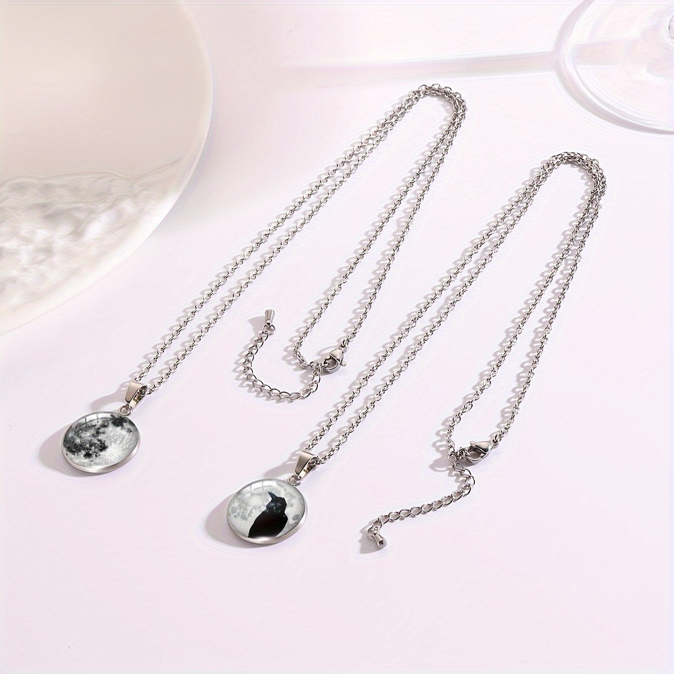 Elegant Gothic Style Stainless Steel Pendants, 2PC Set Full Moon Raven Necklace, No Plating Round Shaped Pendants, Simple Vintage Jewelry for Halloween Celebrations