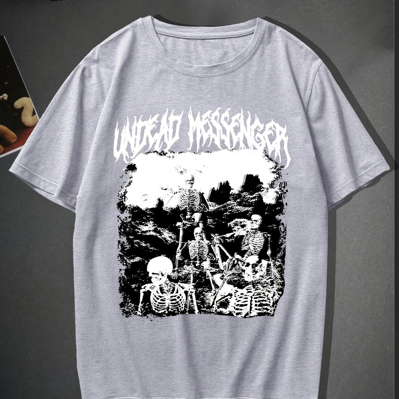 Trendy Skeleton & Letter Pattern Print Men's Comfy T-shirt For Halloween, Graphic Tee Men's Summer Outdoor Clothes, Men's Clothing, Tops For Men