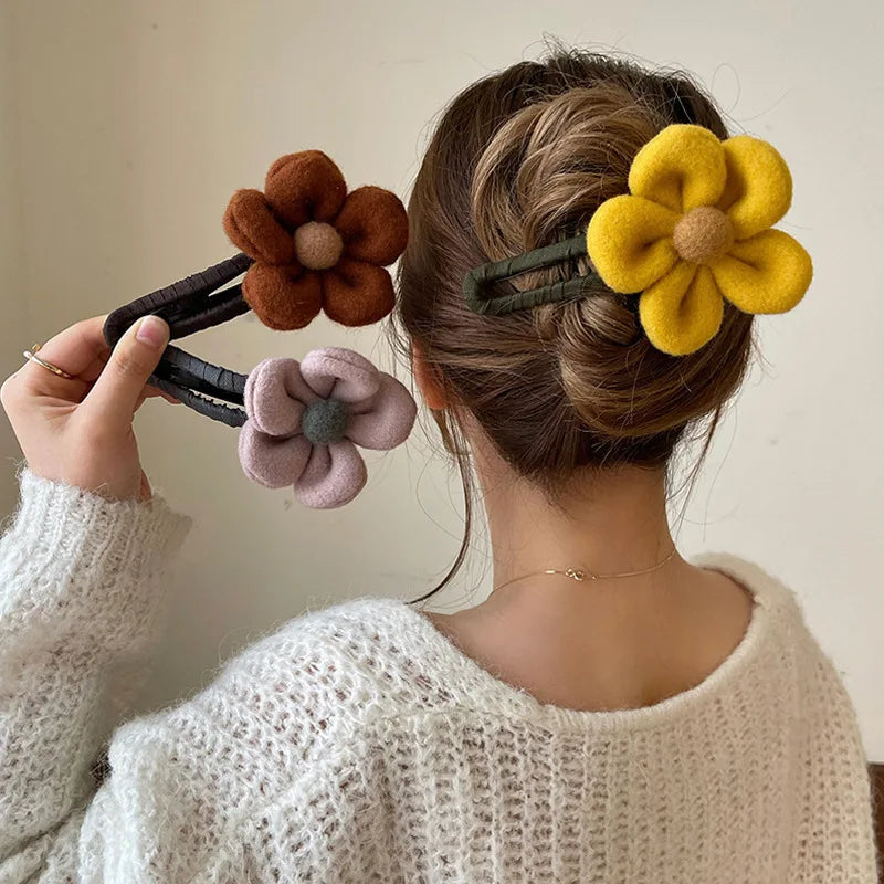 AWAYTR Autumn Winter Plush Flower Hair Claw Women Chic Duckbill Clip Hairpin Back Head Hair Clips Hair Accessories for Girls