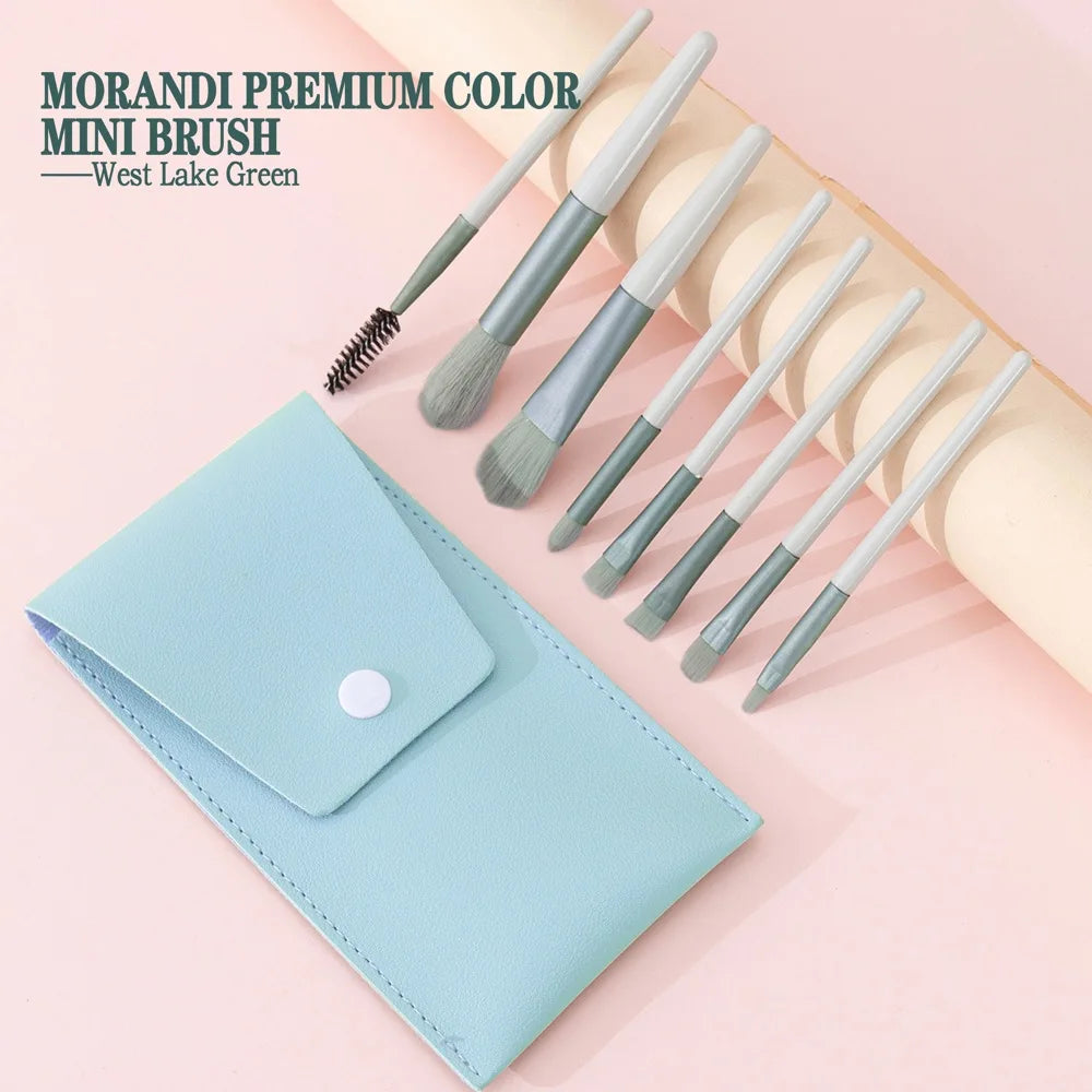 Makeup Brush Set with Soft Bristles – Portable Kit for Foundation, Blush, Eyeshadow, Concealer | Festival & Nude Looks