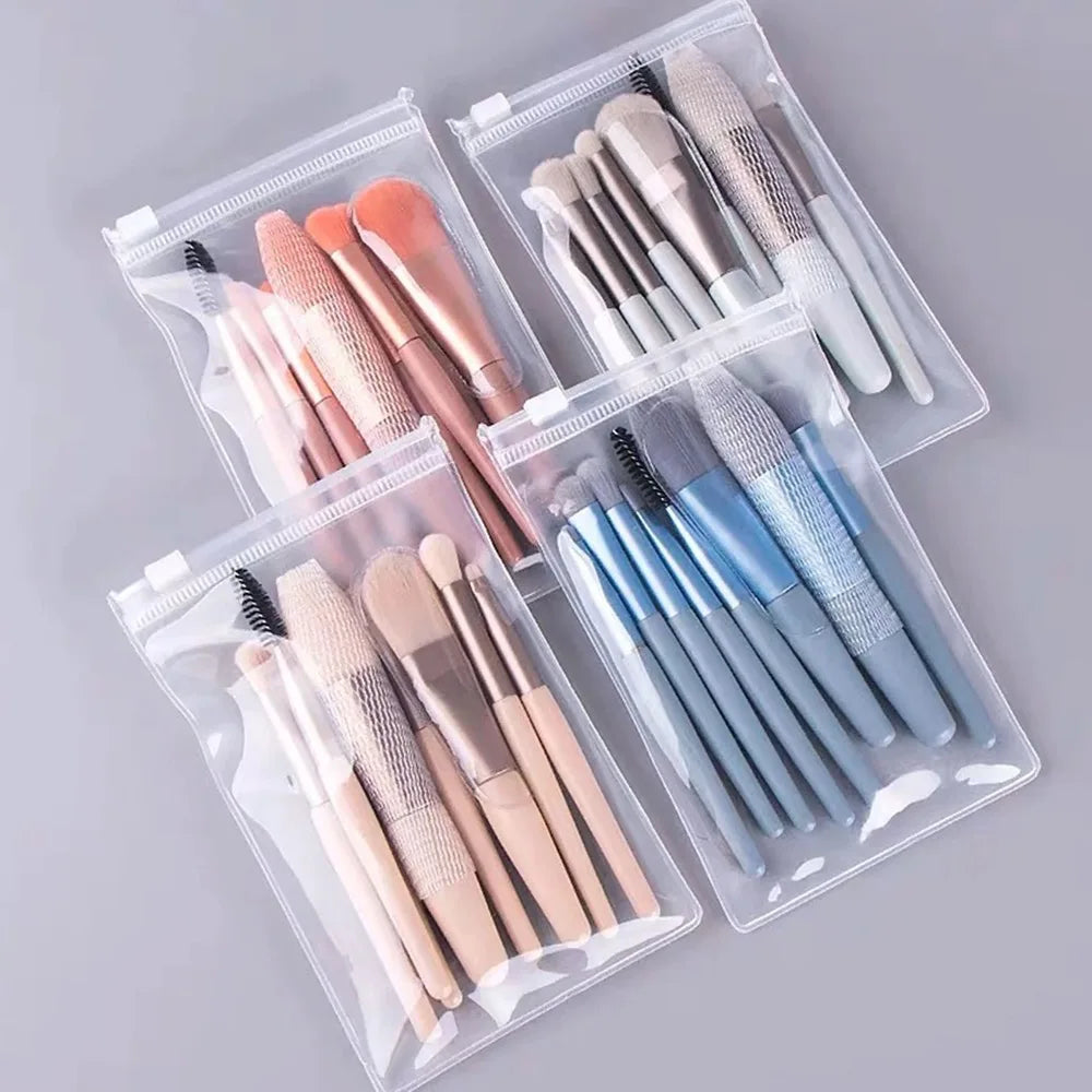 Makeup Brush Set with Soft Bristles – Portable Kit for Foundation, Blush, Eyeshadow, Concealer | Festival & Nude Looks