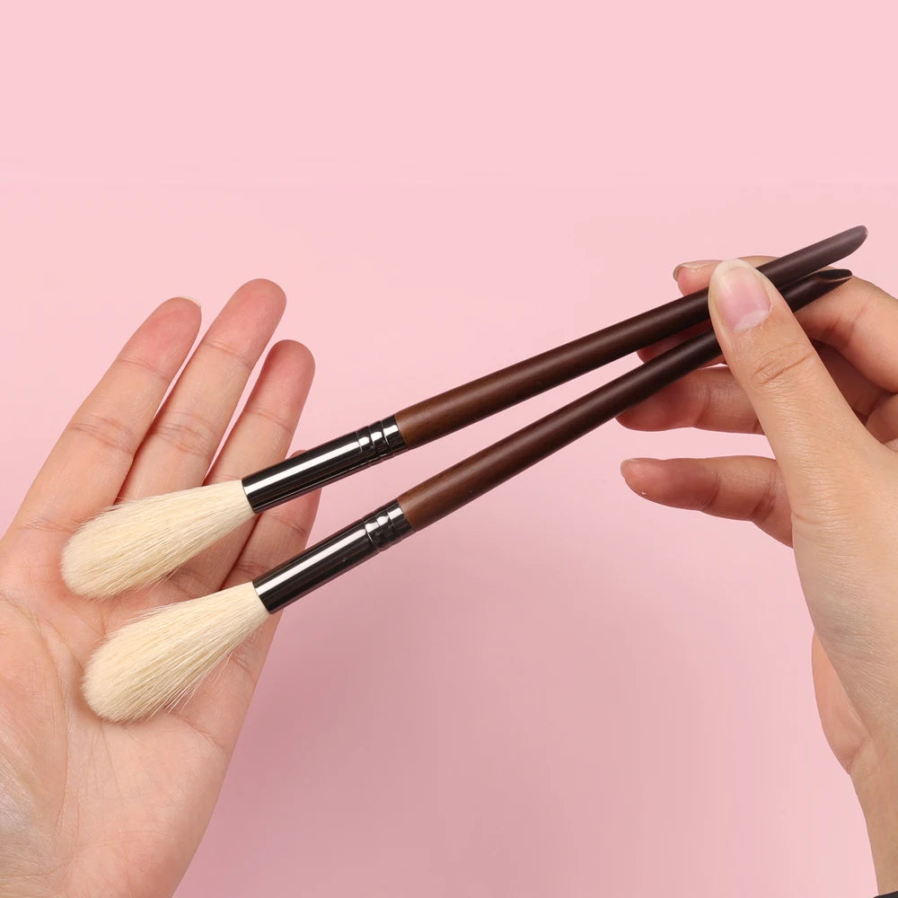 BETHY BEAUTY 1 PC Goat Hair Highlight Brush Blusher Blender Makeup Brushes Powder Blending Soft Make Up Tools for Face Cheek