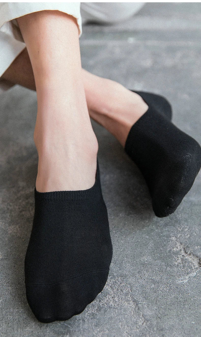 5Pair / Lot Fashion Happy Men Boat Soc Silicone Invisible Cotton Socks Male Ankle Sock Slippers Meia