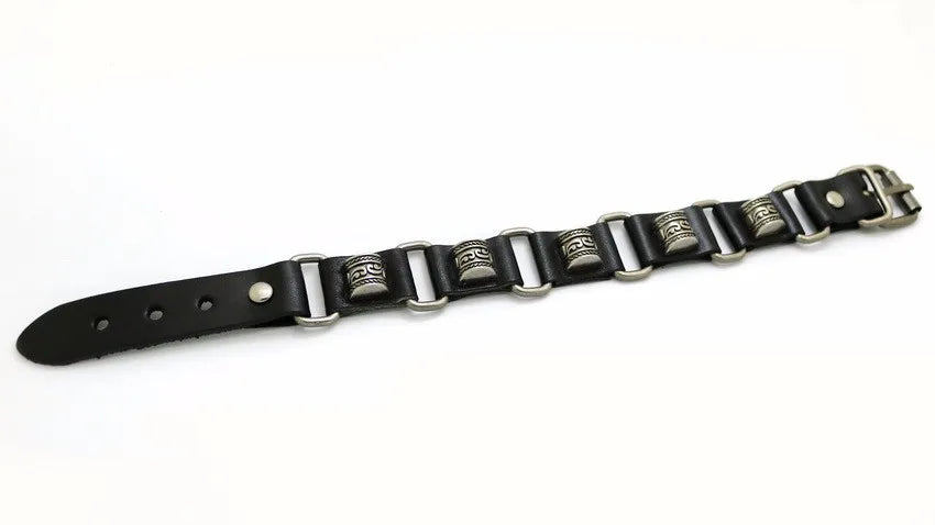 2018 New Accessories For Men And Women  Retro Casual leather Bracelet Men Fashion Punk Bracelet Bracelet