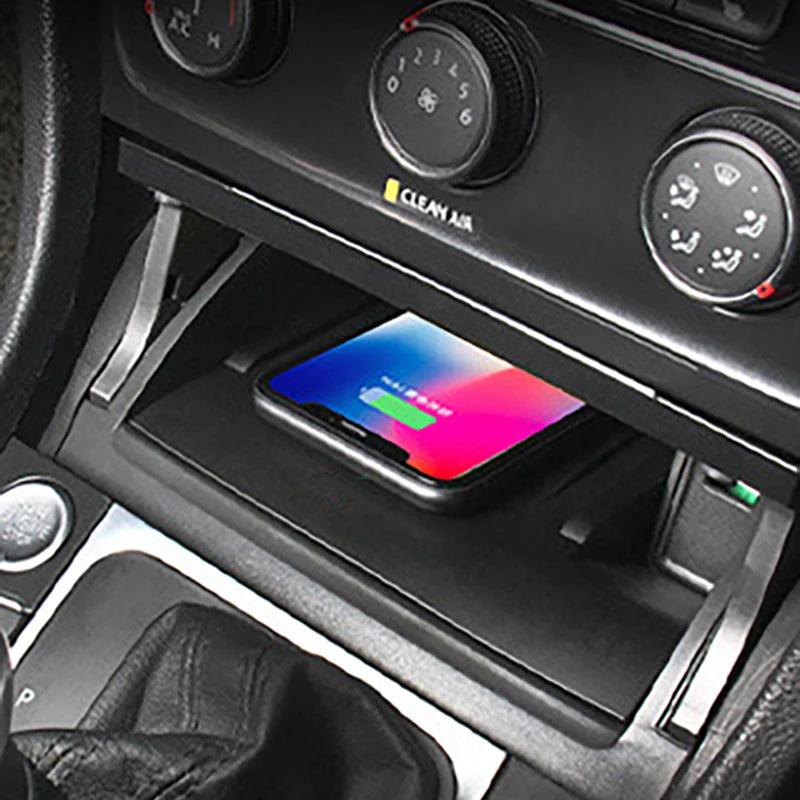 15W car wireless charger center console phone charger fast charger charging plate pad charging holder for Volkswagen Golf 7 MK7