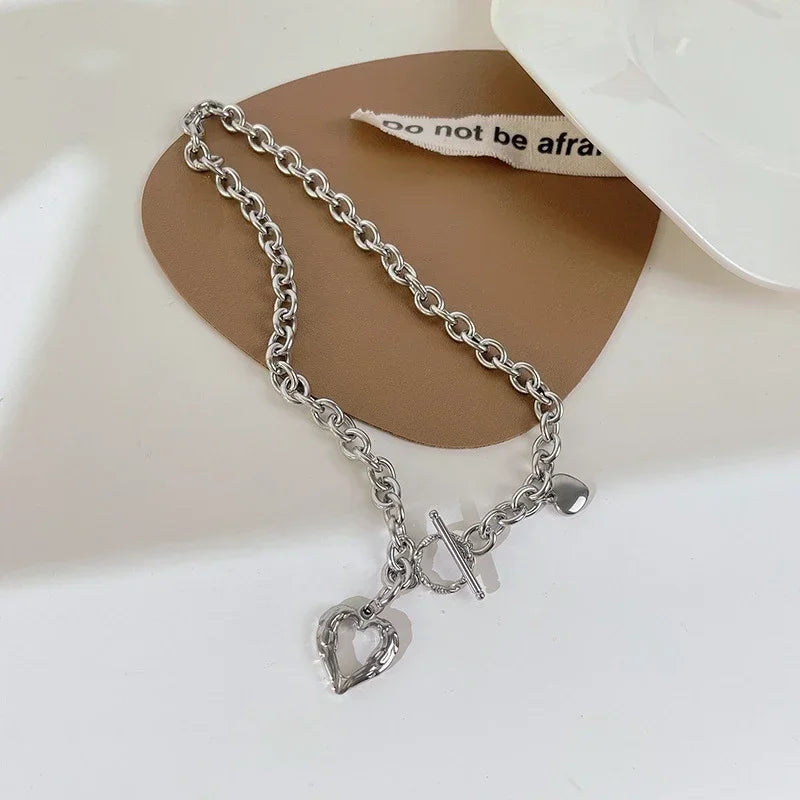 Accessories for Women Love Heart Buckle Necklace for Women Temperament Clavicle Chain Wedding Party Jewelry Gift Collares