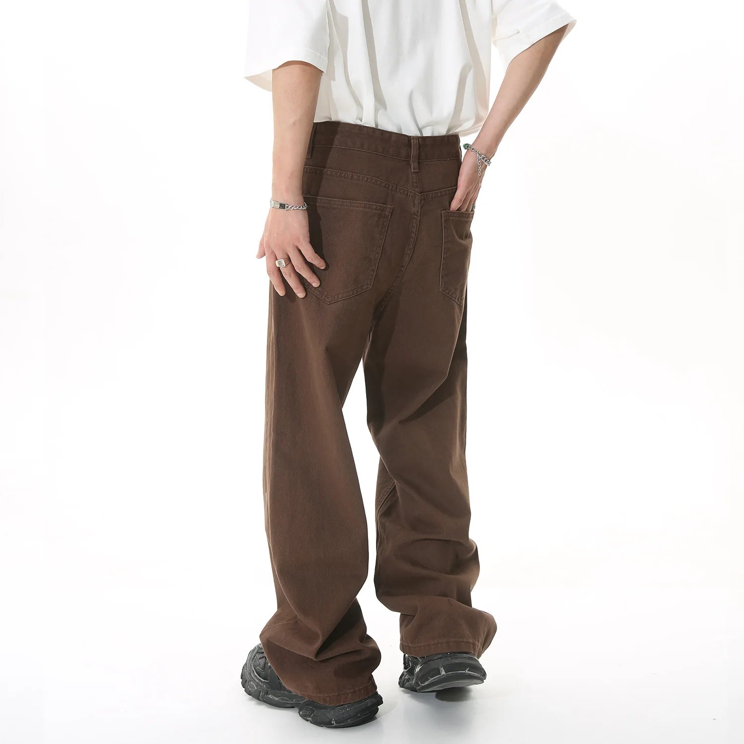 White Men Fashion Straight Loose Jeans Korean Style Mid High Denim Summer Versatile Wide Leg Trousers 2025 New Male Street Red