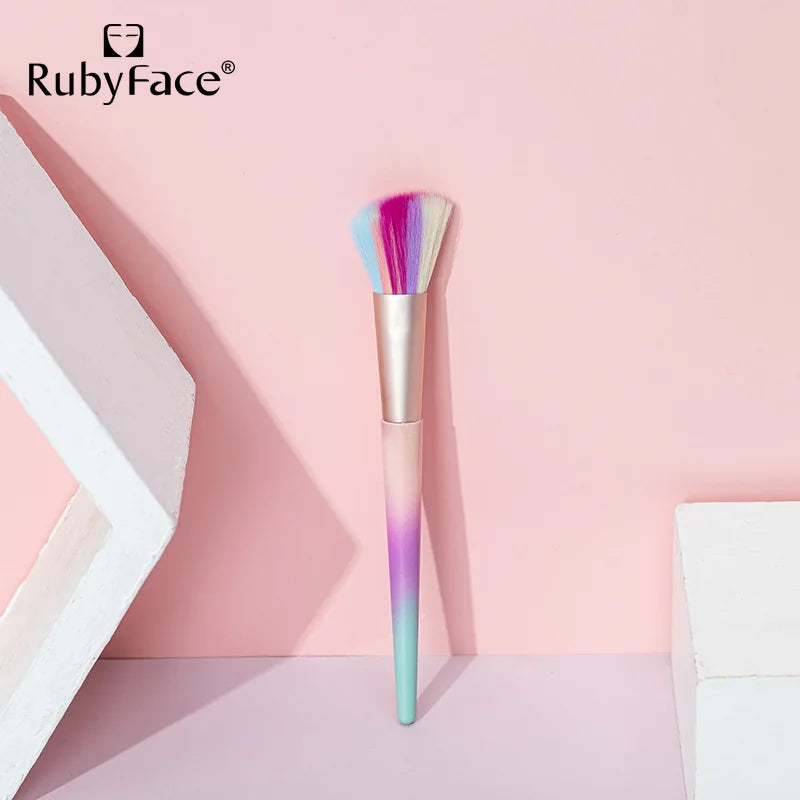 Beauty Colorful Tricolor Makeup Brush for Cosmetics Foundation Blush Powder Eyeshadow Makeup Brush Tool Soft Makeup Brushes