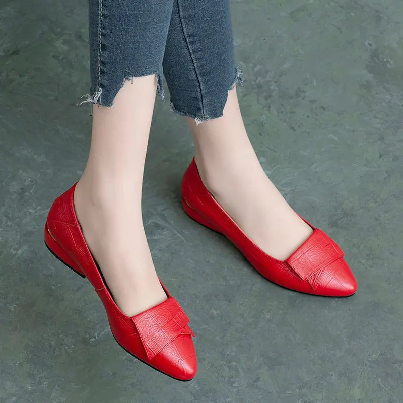Shoe Women's 2024 New Spring and Autumn Shallow Cut Thick Heel Pointed Toe Women's Shoes Soft Leather Soft Sole Shoes Work Shoes