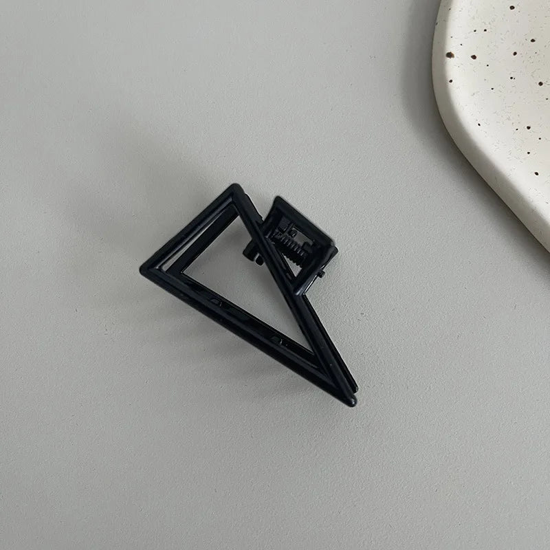 Women New Fashion Black Small Metal Claw Clips Headdress for Girls Mini Hair Clips Hairpins Barrettes Crab Clip Hair Accessories