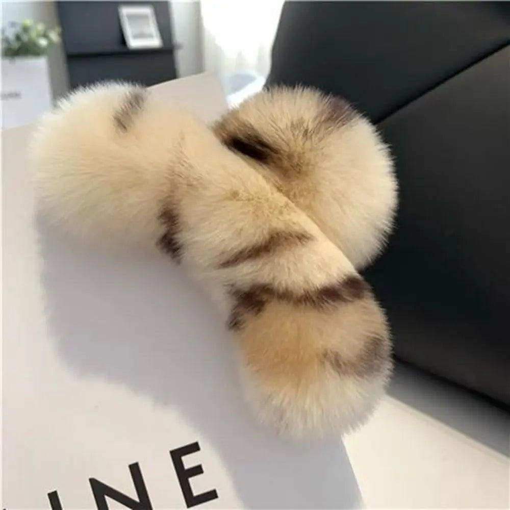 Autumn Winter Headwear Pure Color Rabbit Fur Female Hair Accessories Korean Style Hair Clip Leopard Grasp Clip Plush Hair Claw