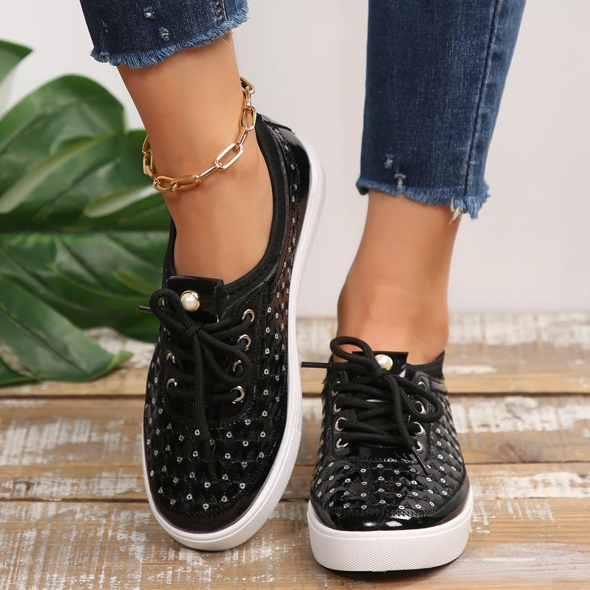 Sneakers Women New Sports Shoes Spring/autumn Fashion Glitter Round Toe Lace Up Comfortable Lightweight Flat Shoes for Women