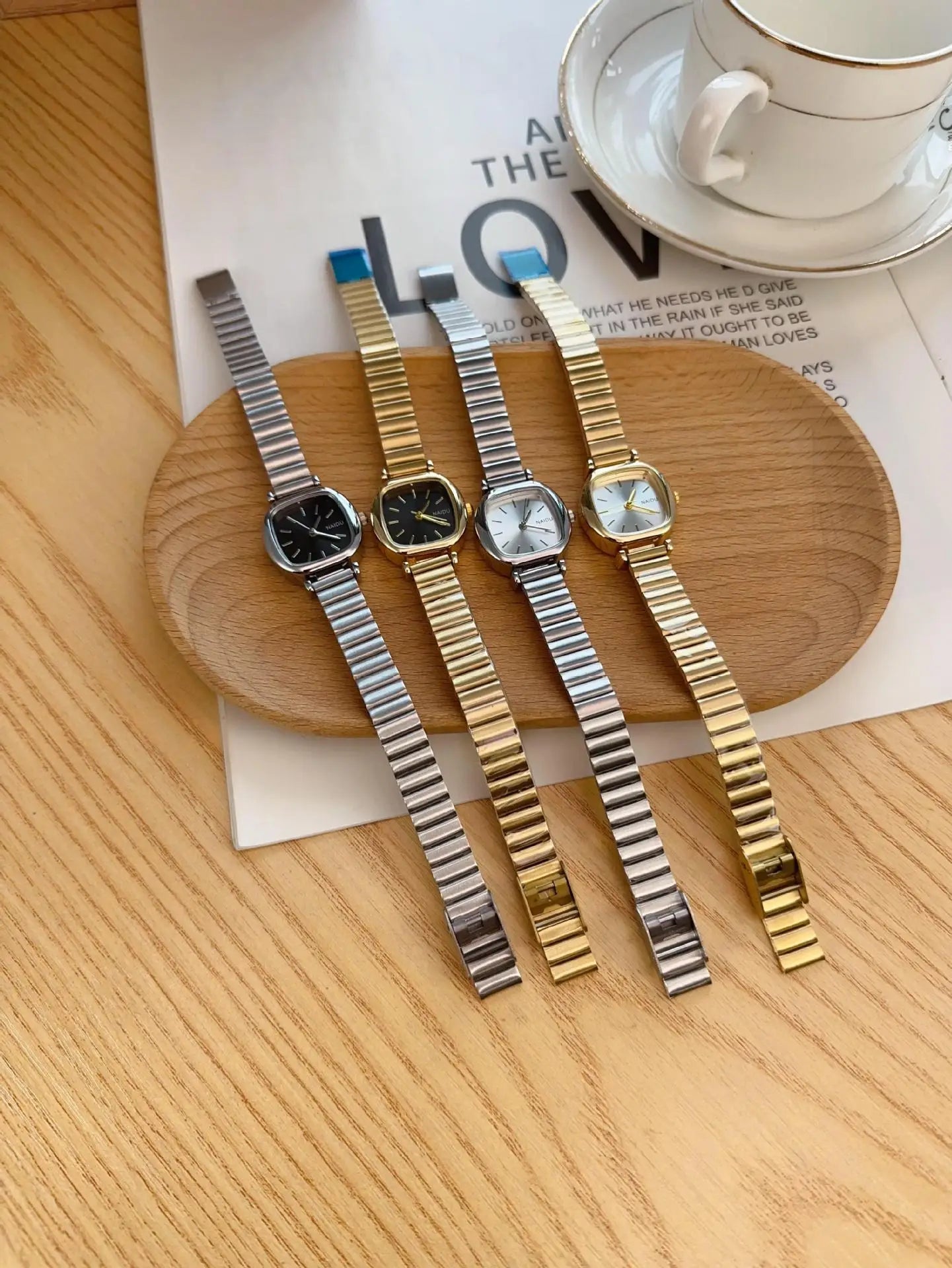 Women's Watch Simple Temperament Small Dial Square Student Wrist watches Fashion Ladies' Watches Clock Gift