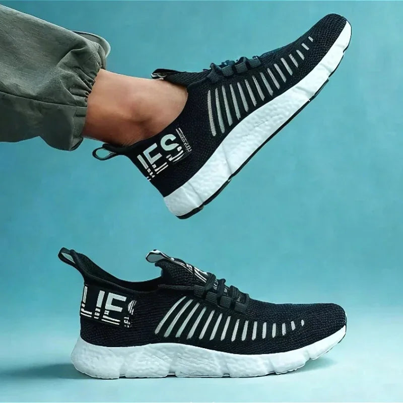 Men's Sports Shoes Fashionable Lightweight Breathable Trendy Flat Shoes Outdoor Athletics Jogging Gym Training Shoes Sneakers