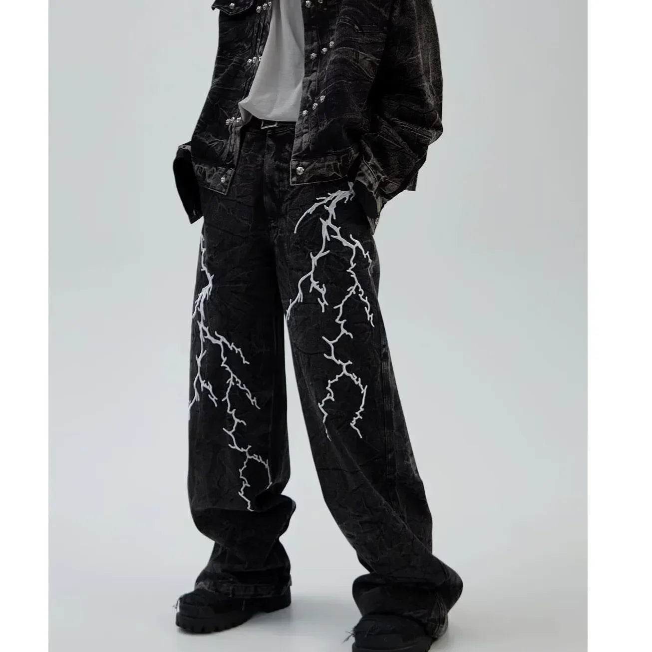 2024 American Washed Flare Jeans, Wide-leg Long Pants with Lightning Embroidery for Both Men and Women on High Street.