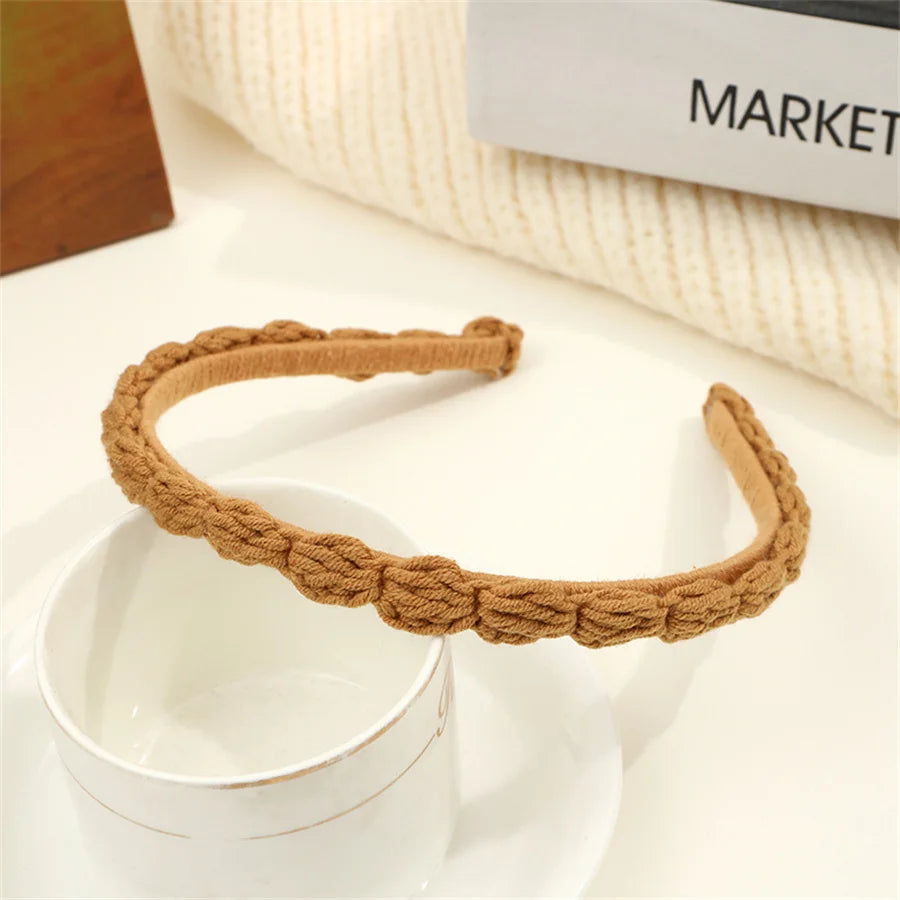 Fashion children's hair accessories winter hand-knitted wool headband lady cute girl heart flower wide headband hair accessories