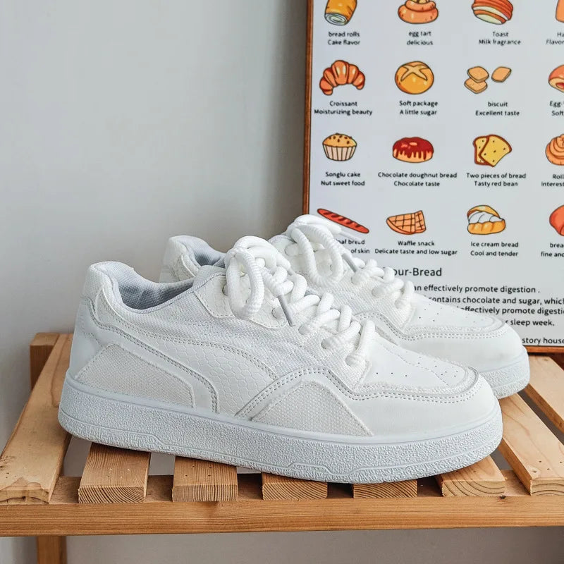 Fashionable and Luxurious New Men Sports Shoes Solid Color Round Toe Flat Spring Flat Bottom Thick Sole Comfortable Sports Shoes