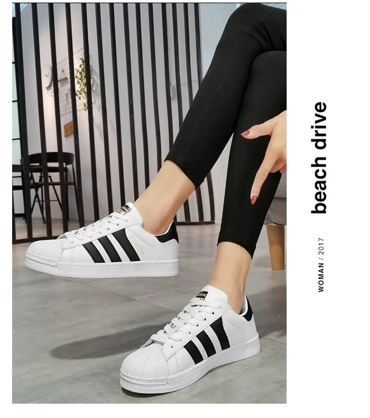 Couple Boardshoes Simple Basics Versatile Comfy Casual Light Walking Shoes New Hot Selling Men Women Student Little White Shoes