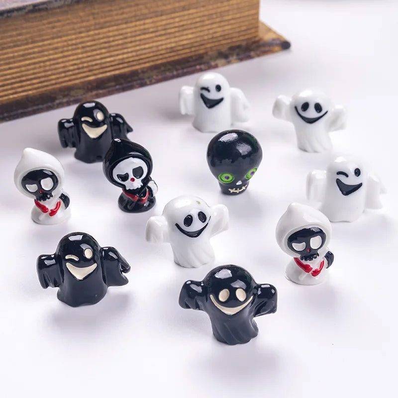 Halloween Ghost Skeleton Small Ornament Desktop Decoration Mini Crafts Miniatures Home Room Tablektop Decoration Figurines