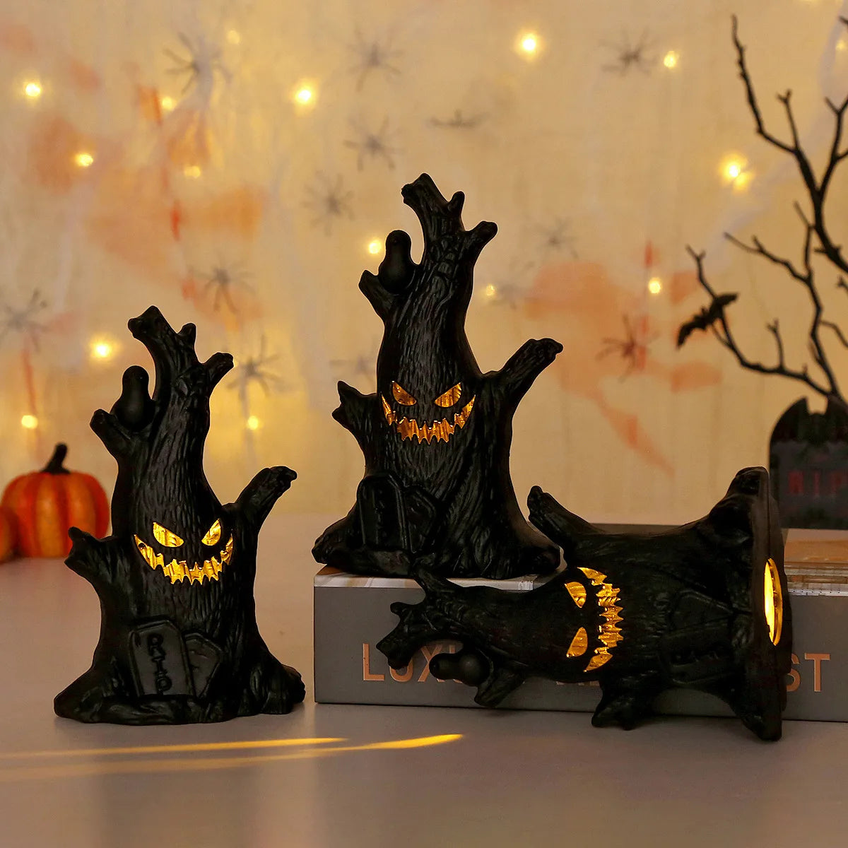Halloween Horror Atmosphere Ghost Faces Tree Stumps LED Night Light Ghost Lights Haunted Rooms Escape Home Decoration