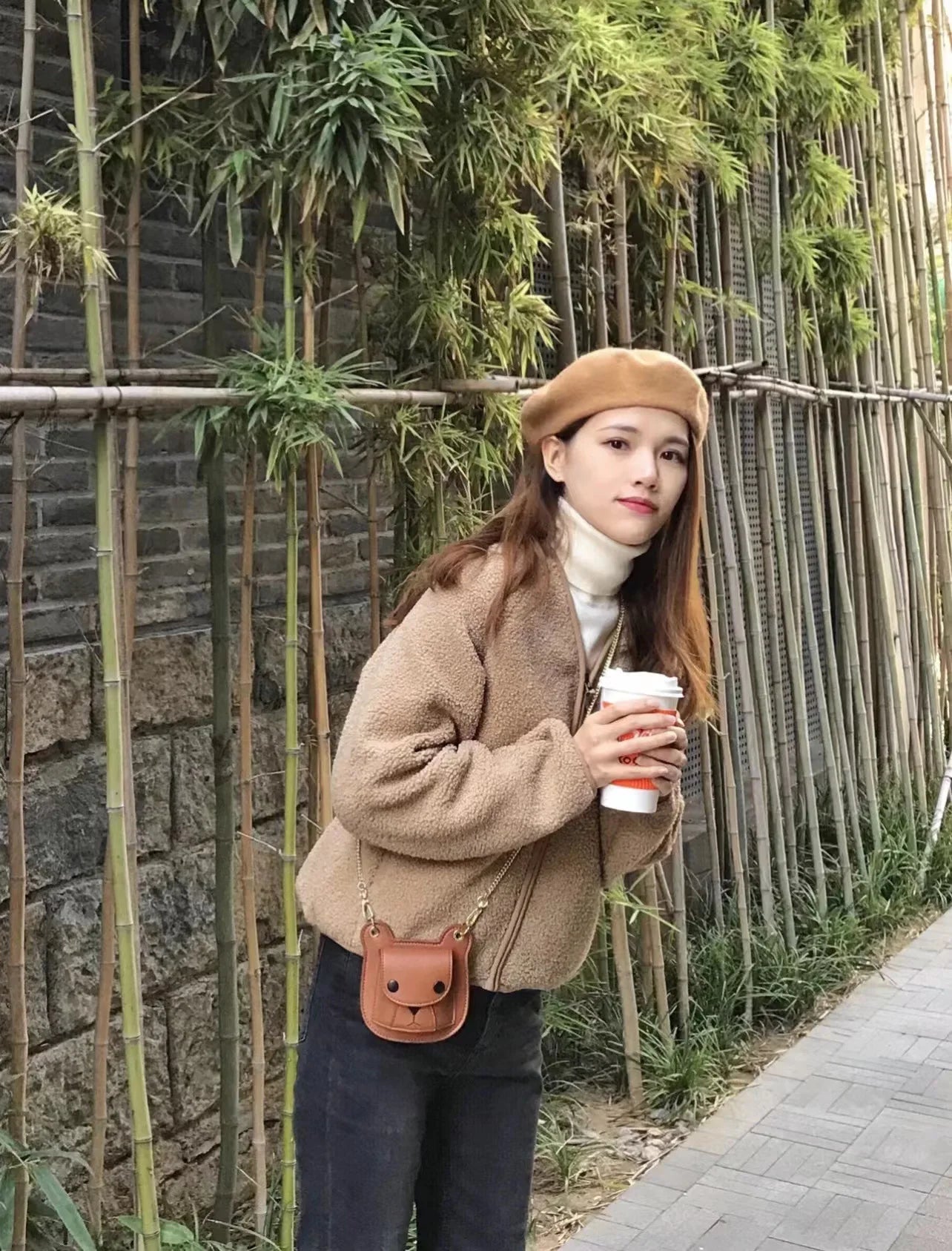 Women Lambswool Jackets 2025 Autumn Winter Thicken Warm Lady Long Sleeve V-neck Outrewear Solid Color Female Chic Zipper Coats