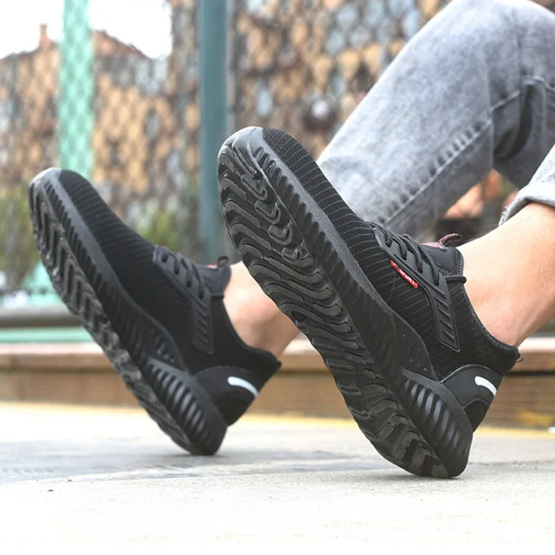 Braided safety shoes for men with steel toe protection, bump-proof, breathable, comfortable, lightweight, durable and safe.