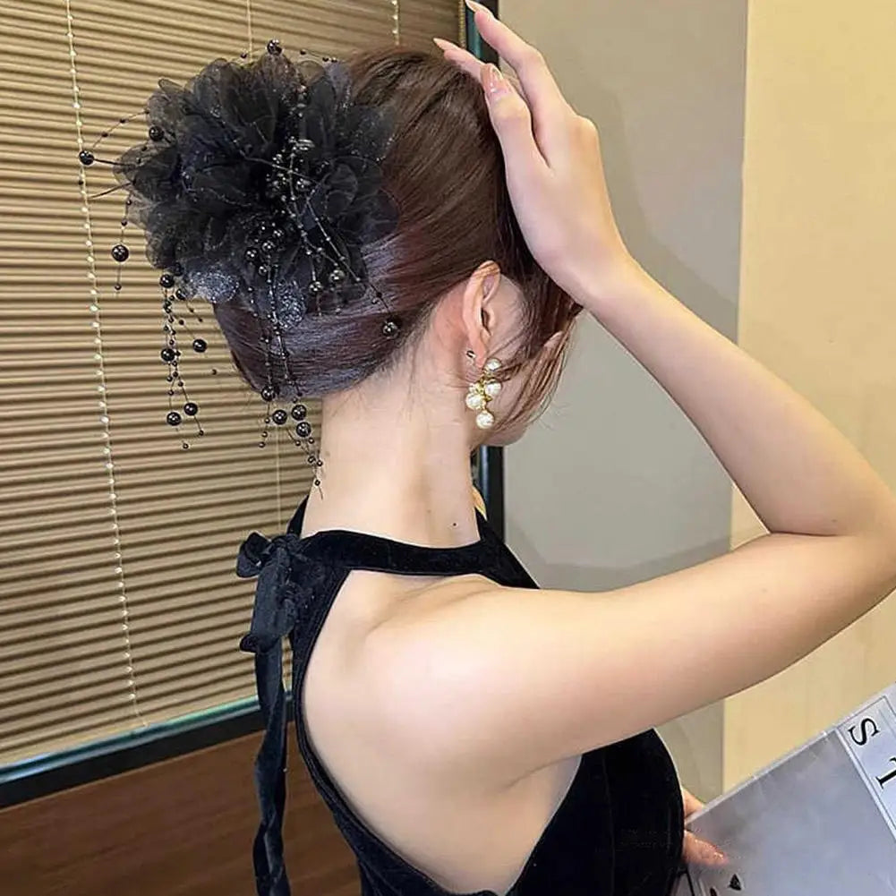 Women Fashion Hair Accessories Girls Flower Hair Claw Pleated Organza Pearls Black Feather Grip Shark Hair Clip Female Headwear