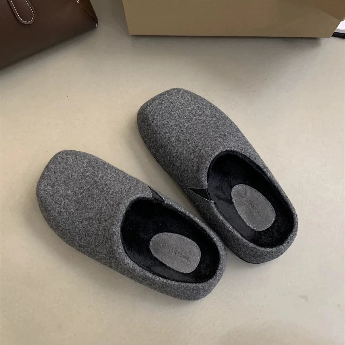 Shoes Woman 2025 House Slippers Platform Pantofle Cover Toe Winter Footwear New Slides Female Shoes Womens Slippers Outdoor Plat