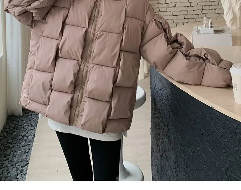Winter Jacket for Women Three-dimensional Plaid Woven Fashion Coat Solid High Street Warm and Thick 2023 Winter New Down Jacket
