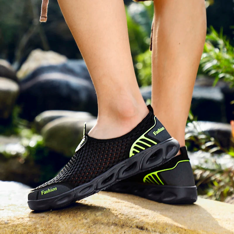 Men Jogging Shoes Casual Sneakers Outdoor Breathable Mesh Women Light Shock-absorption Black Tennis Men Water Shoes Yellow Shoes