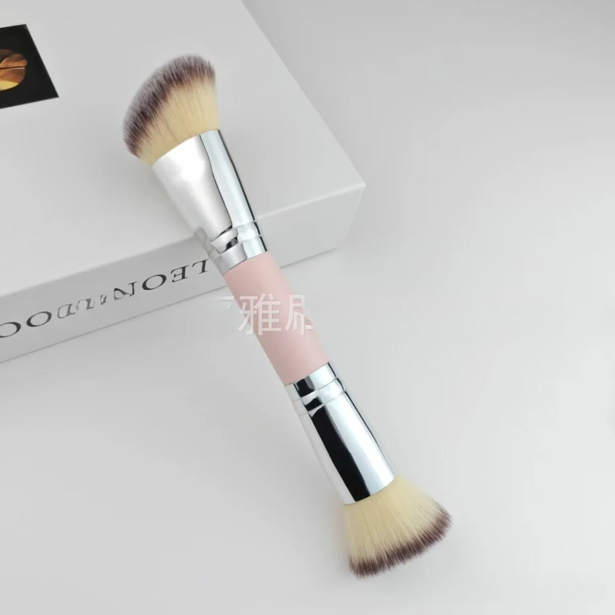 Double Head Makeup Brushes 2 In 1 Flat/Angled Foundation Concealer Contour Brush for Blending Loose Powder Liquid Cream