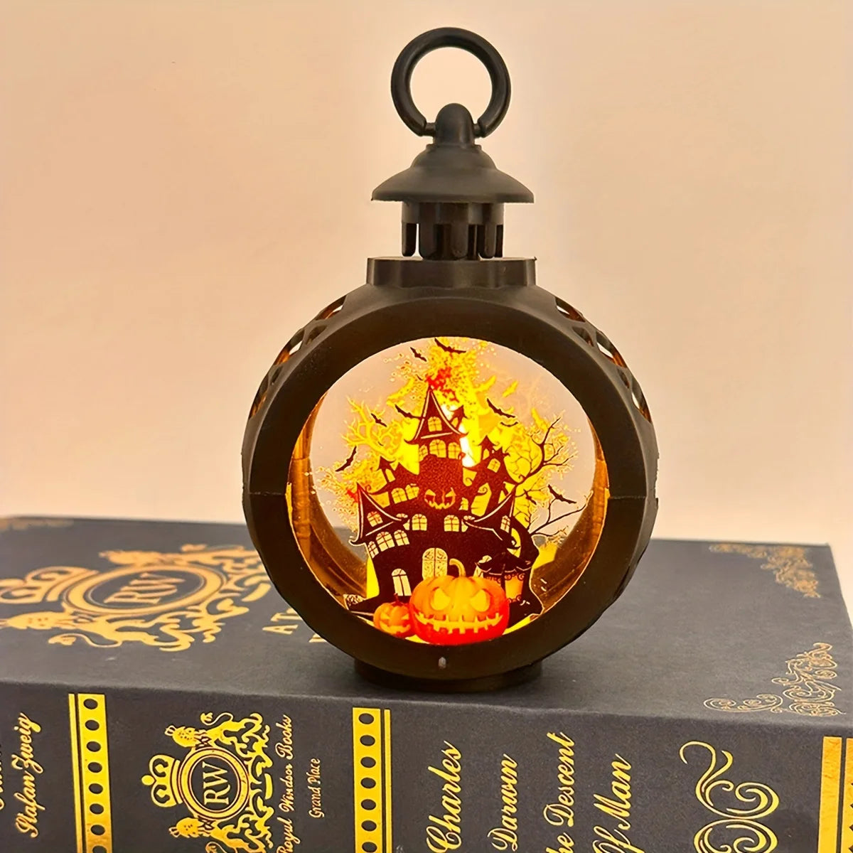 Halloween Oil Lamp，LED Electronic Wax Candle Light，Handheld Lantern，Party Atmosphere Props，Luminous Ornaments