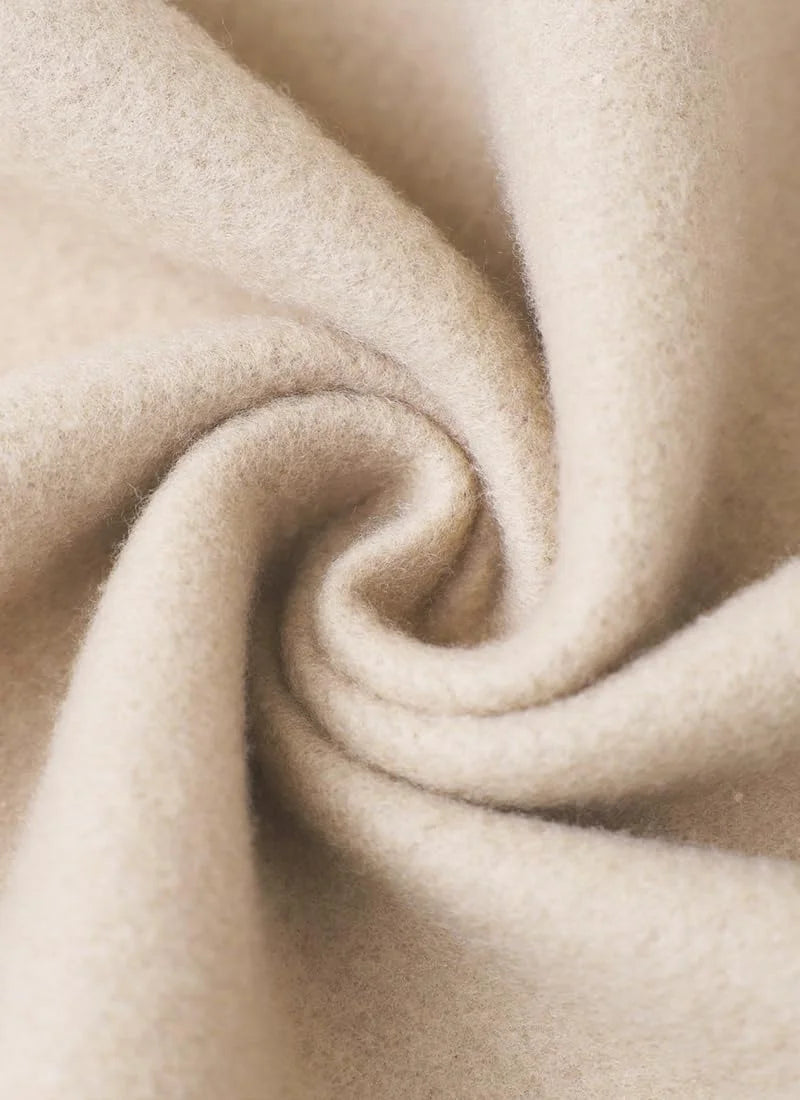 Men's Hooded Shirts: A Harmonious Blend of Sporty Essence and Fashion - forward Style for the Active Gentleman