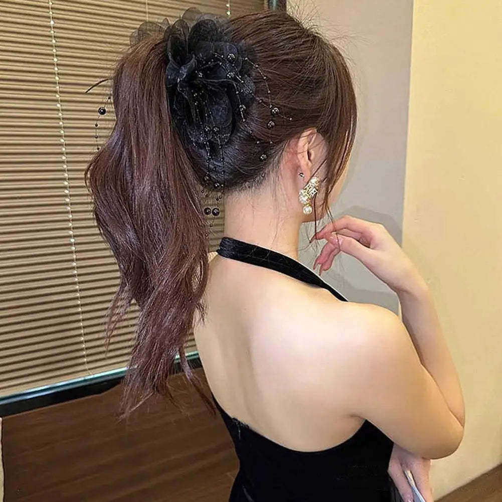 Women Fashion Hair Accessories Girls Flower Hair Claw Pleated Organza Pearls Black Feather Grip Shark Hair Clip Female Headwear