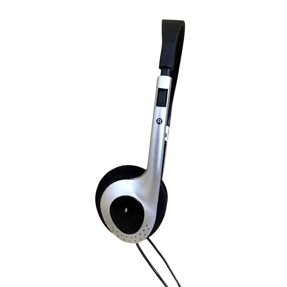 New Headphones Personality Retro Feelings Headset Black Fashion Style Headset Over Ear Earbud 3.5mm Wired Headset Photo Props