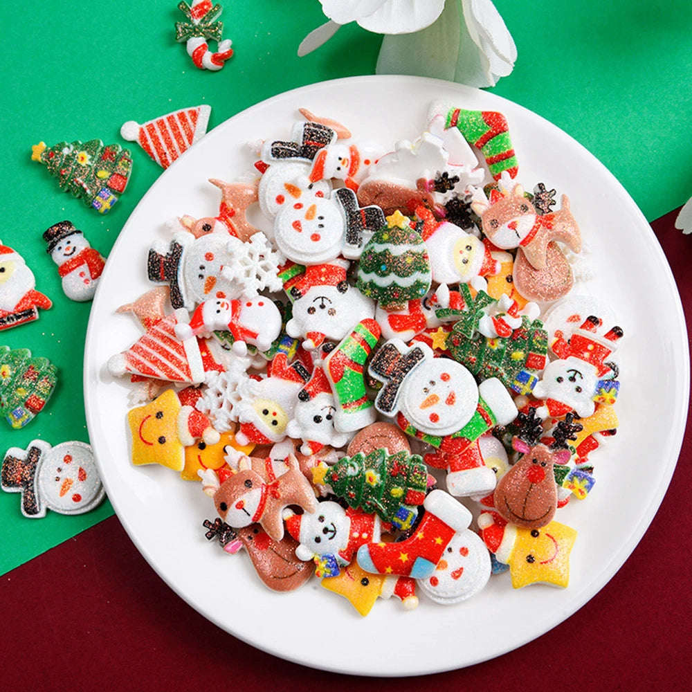 Mini Christmas Resin Figurine Crafts Santa Trees Elk Snowman Bells Flatback Cabochon Scrapbook Ornament Diy Hairwear Accessories
