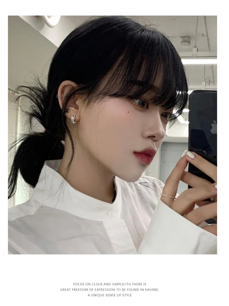 925 sterling silver retro Smile earrings new female niche design luxury premium earrings