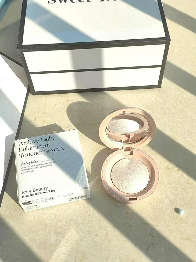 Beauty Enlighten Powder Portable Makeup Mirror Liquid Blush Moisturizing Dual-use Waterproof Lip Glaze Brightening Smooth