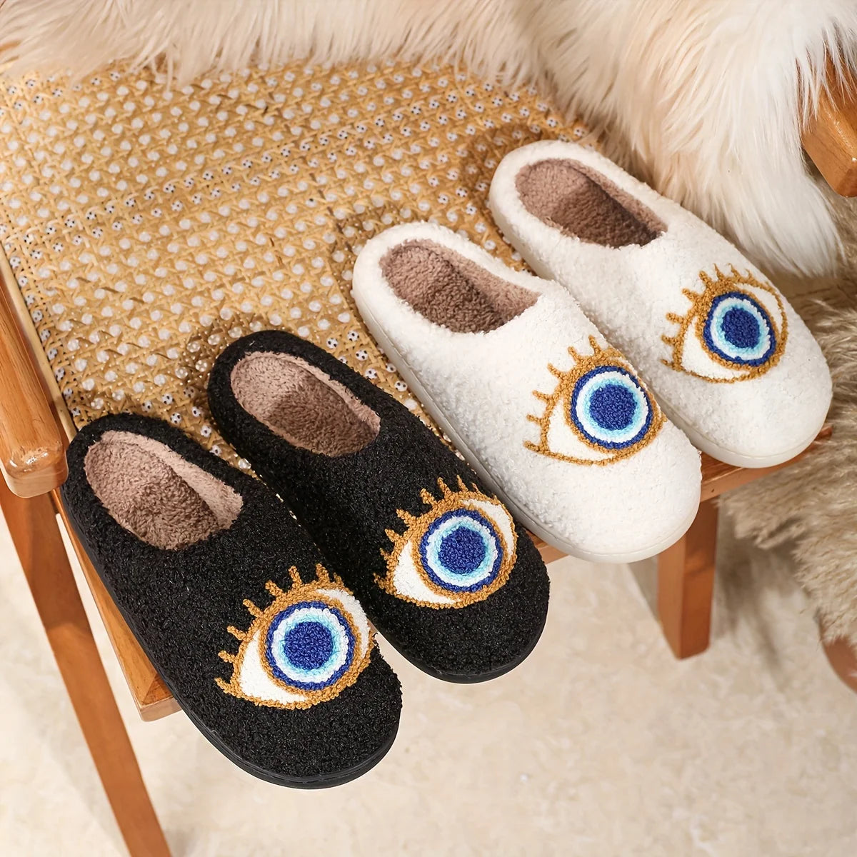 Winter Cartoon Embroidered Warm Non-Slip Indoor Slippers