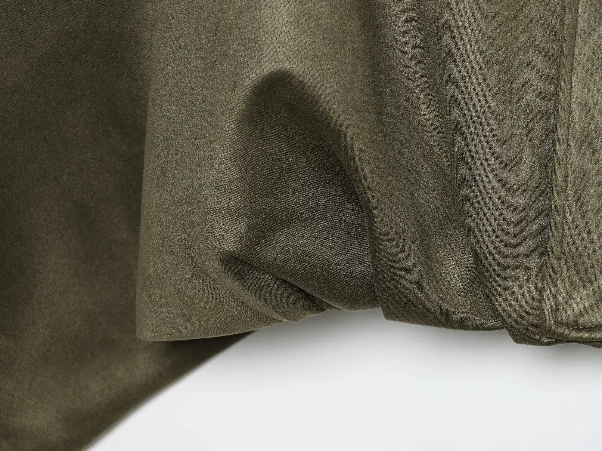 Women's Fashion Jacket Chic Street Fashion Coat: Elegant Women's Autumn Jacket with Loose Bat Sleeves for Youth