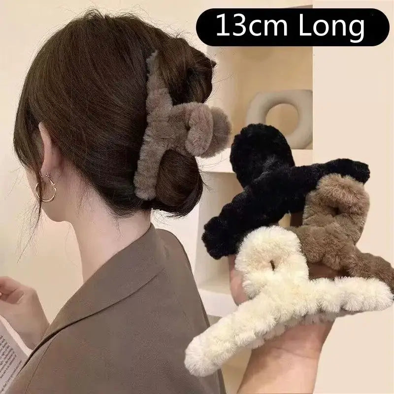 Winter Faux Fur Hair Claw For Women Girls Acrylic Crab Barrette Hairpin Furry Headwear Hair Claw Clip Fashion Hair Accessories