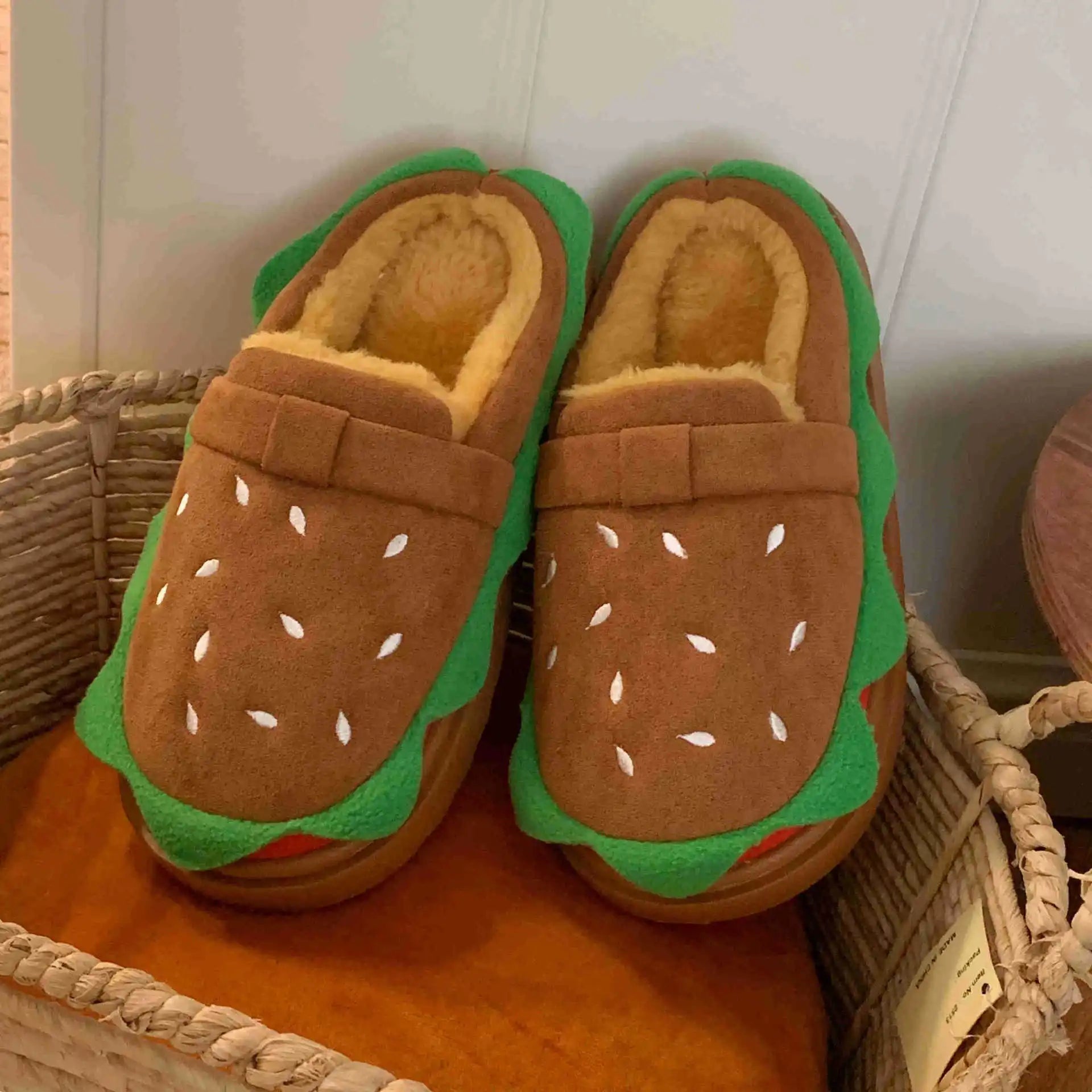 Women's Home Slippers Winter Warm Fuzzy Hamburger Slippers Funny Cute Indoor Rug Flat-Soled Home Shoes Plush Home Slippers
