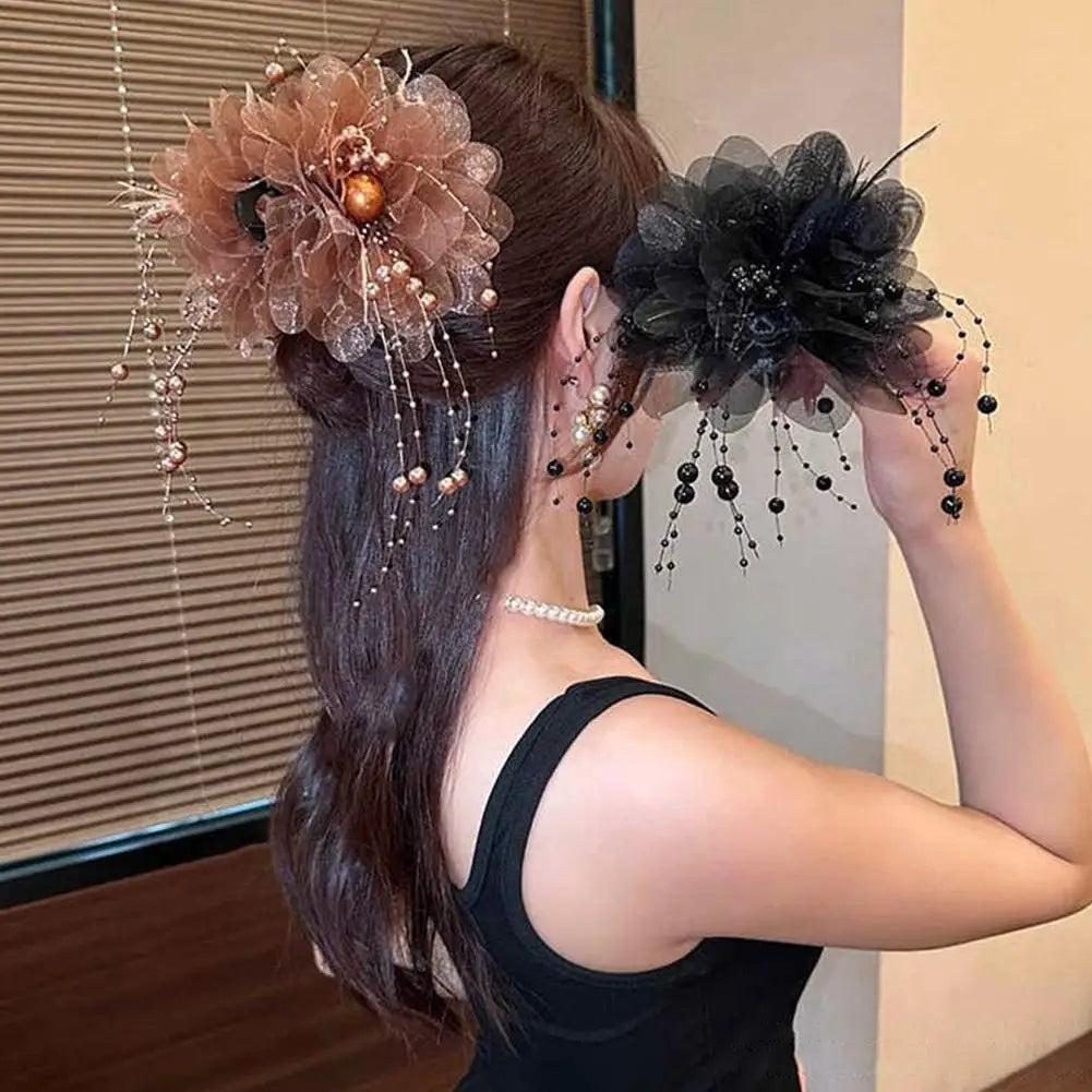 Women Fashion Hair Accessories Girls Flower Hair Claw Pleated Organza Pearls Black Feather Grip Shark Hair Clip Female Headwear
