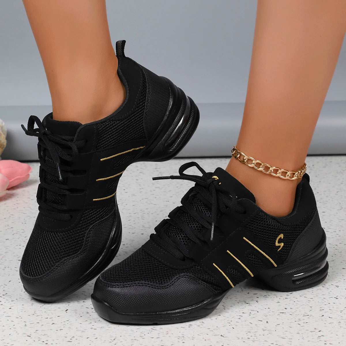 Sneakers Women Sports Shoes Soft Out Sole Breathable Dance Shoes Woman Practice Shoe Modern Dance Jazz Shoes for Women