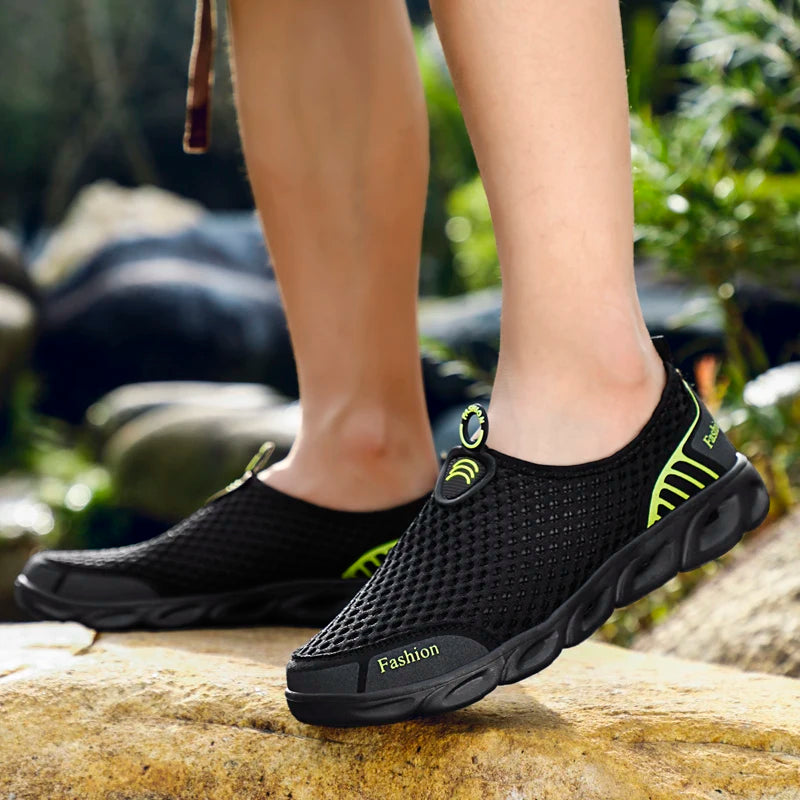 Men Jogging Shoes Casual Sneakers Outdoor Breathable Mesh Women Light Shock-absorption Black Tennis Men Water Shoes Yellow Shoes