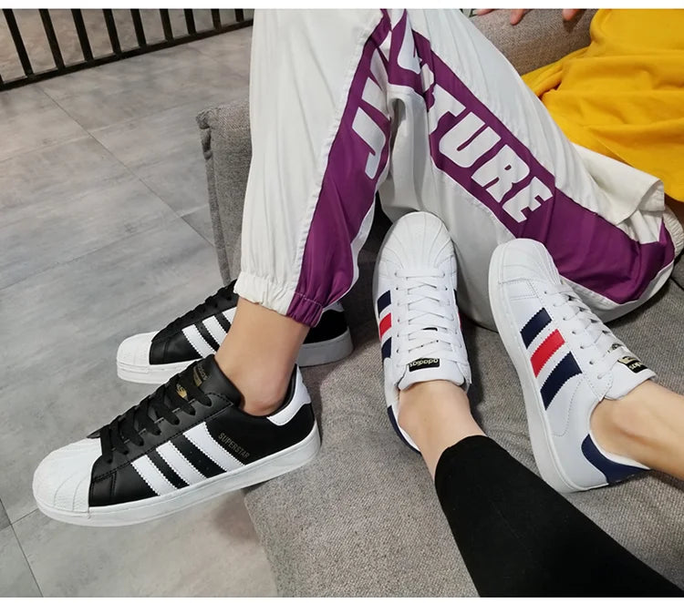 Couple Boardshoes Simple Basics Versatile Comfy Casual Light Walking Shoes New Hot Selling Men Women Student Little White Shoes