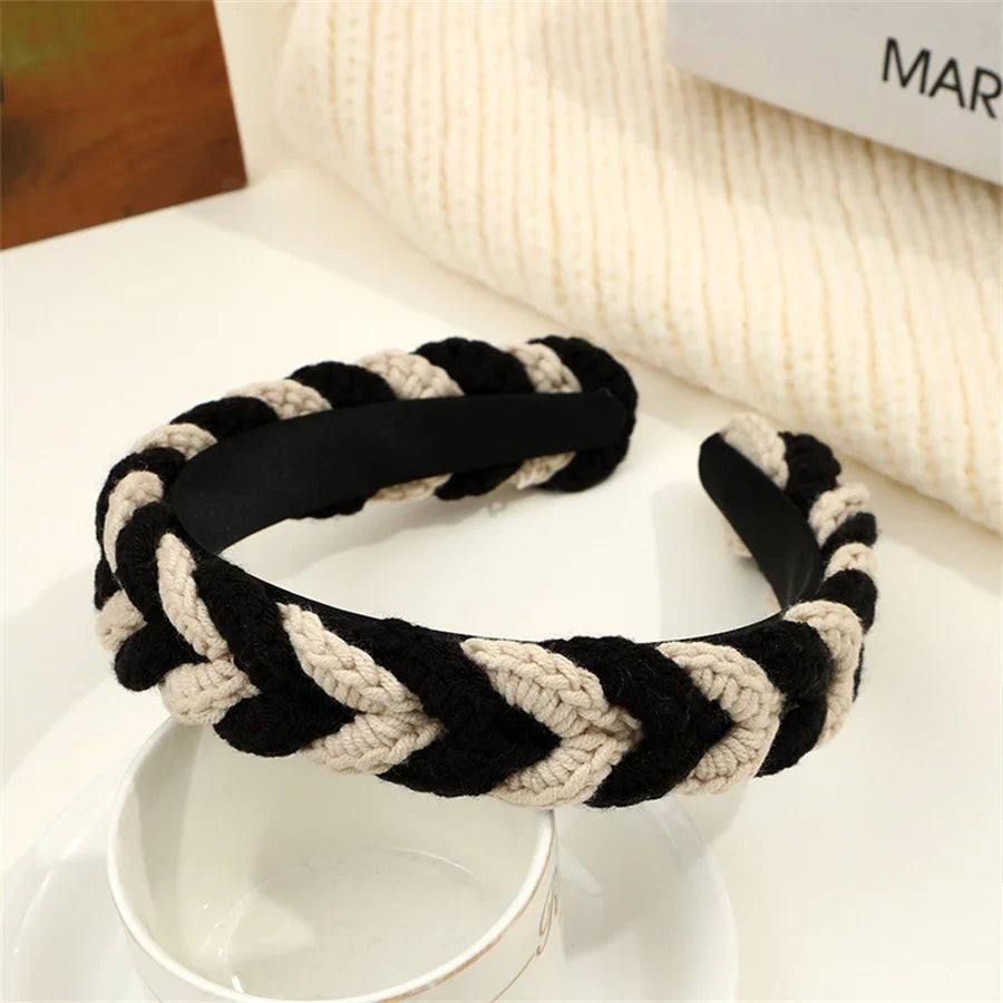 Fashion children's hair accessories winter hand-knitted wool headband lady cute girl heart flower wide headband hair accessories