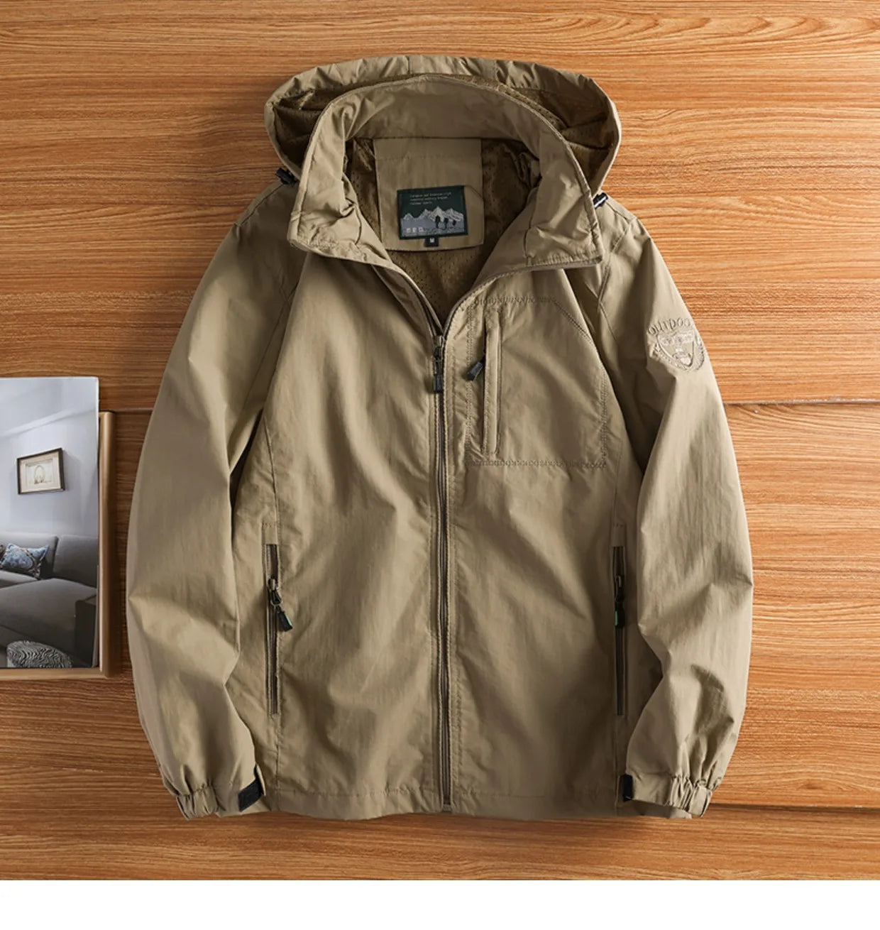 Mens Hooded Jacket 2025 New Lightweight Assault Windbreaker Large Size Thin Style Multi Pocket Casual Outdoor Spring Autumn Coat